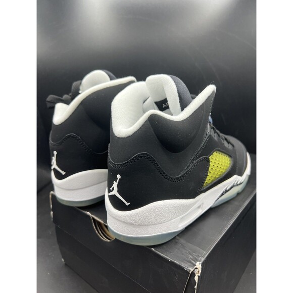 Air Jordan 5 Retro \'Oreo\' 2013 (GS) Size 5Y / 6.5 Women’s (440888-035) DS OG ALL main image 15